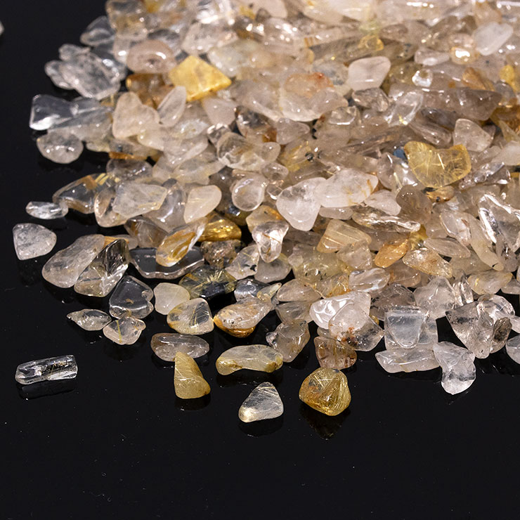 【9点限定】天然石さざれ ゴールドルチルクォーツ 100g 写真