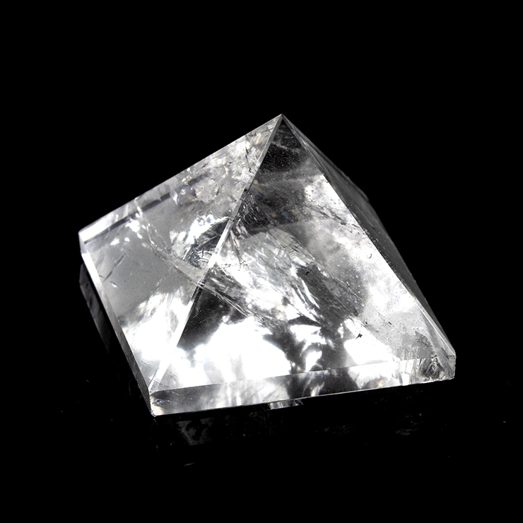 【一点もの】ヒマラヤ産 クリスタル(本水晶)ピラミッド 写真
